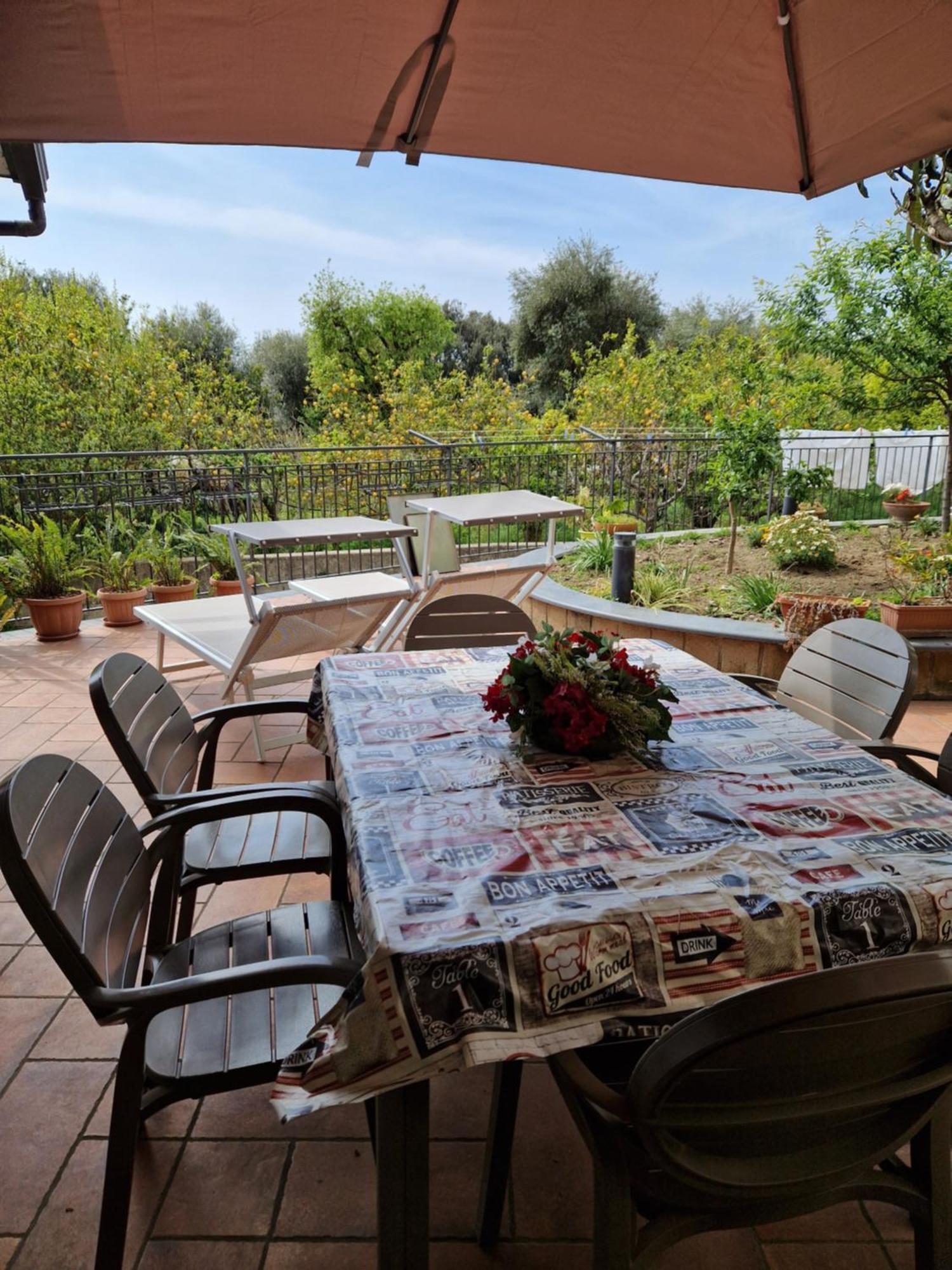 Il Giardino Dei Gigli Apartment Meta Bilik gambar