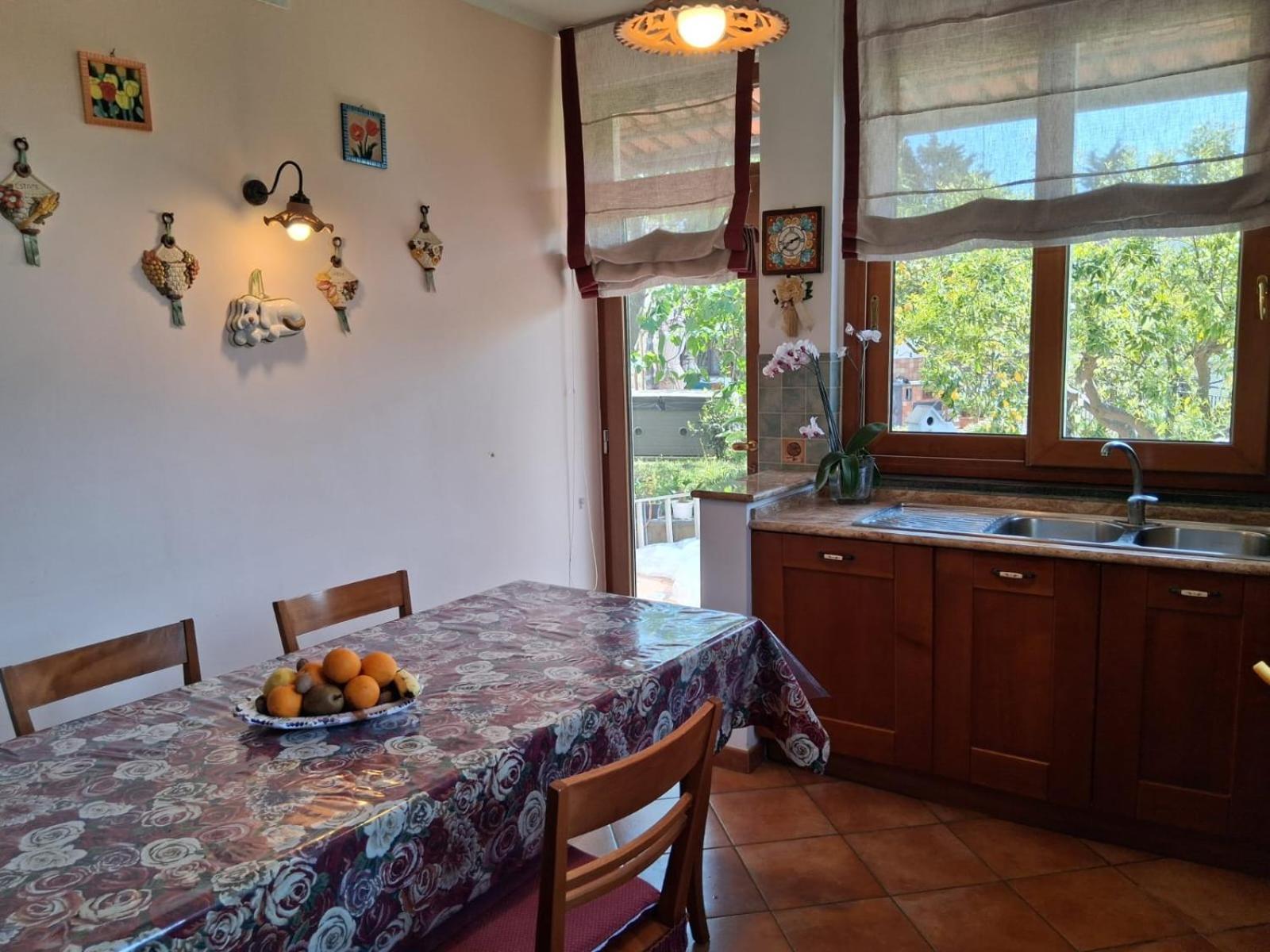 Il Giardino Dei Gigli Apartment Meta Luaran gambar